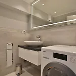 Haus Schaefer アパート *
