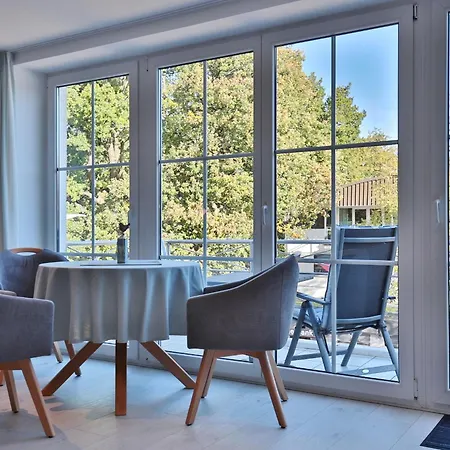 Haus Schaefer Apartment *