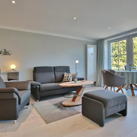 Haus Schaefer * Timmendorfer Strand